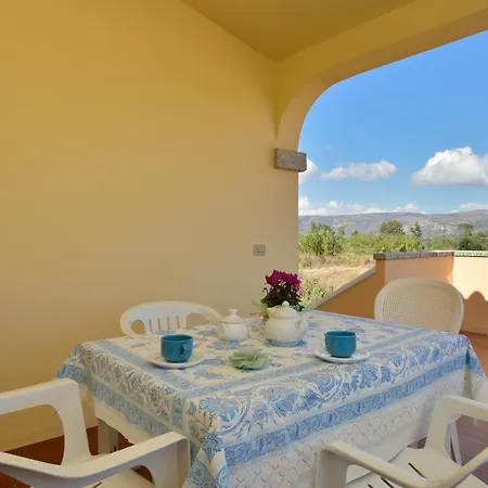 Residence Le Canne San Teodoro  Exterior photo