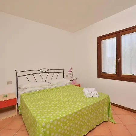 Residence Le Canne San Teodoro  Exterior photo